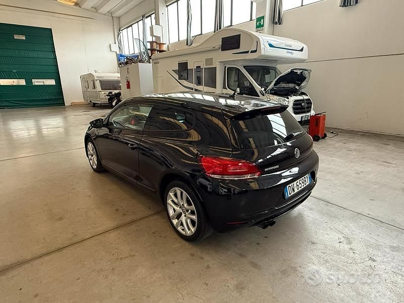 Usata VW Scirocco 160 CV (117 kW) 2008 Nero Coupé