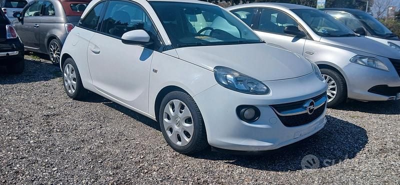 Usata Opel Adam 70 CV (51 kW) 2015 Bianco Utilitaria
