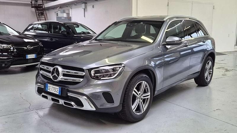 Grigio Usata 2021 Mercedes GLC200 SUV | 35.800 € (Ottimo prezzo) - Immagine 1/4