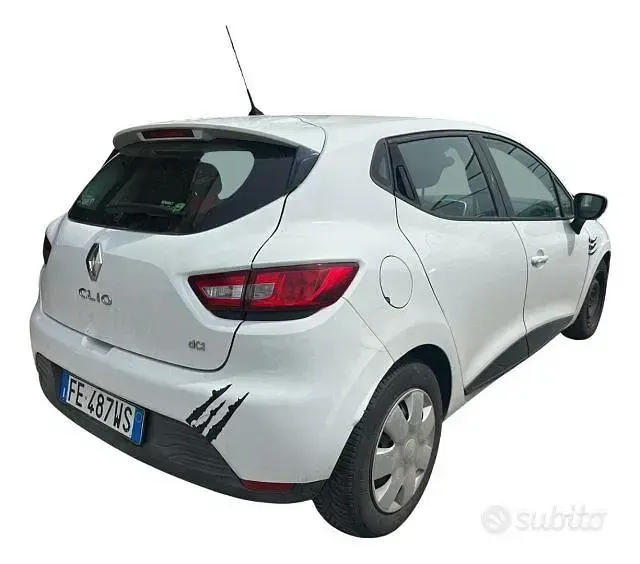 Usata Renault Clio IV Zen 75 CV (55 kW) 2016 Bianco Berlina