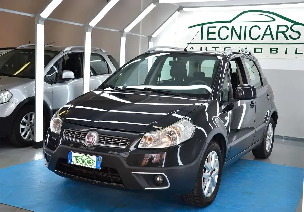 Begagnad Fiat Sedici 120 HK (88 kW) 2010 Svart SUV