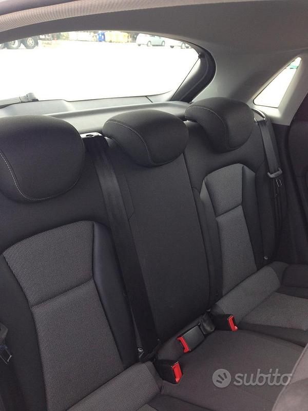 Usata Audi A1 Sportback 86 CV (63 kW) 2012 Bianco Utilitaria