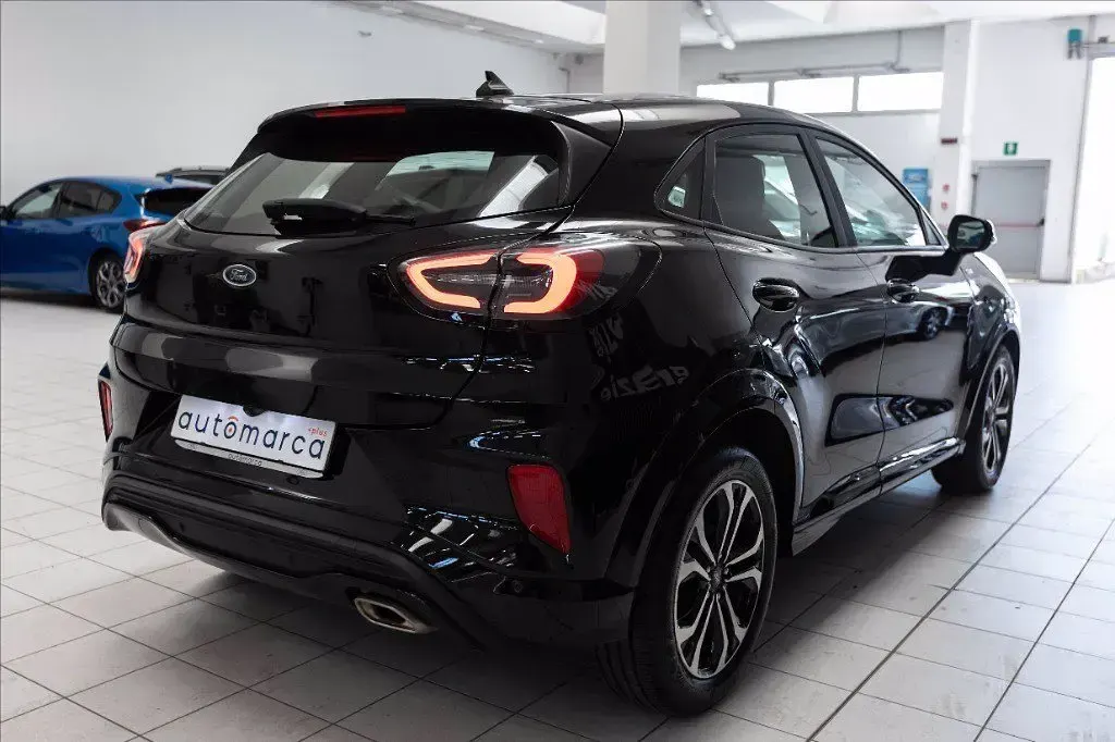 Usata Ford Puma ST-Line 125 CV (91 kW) 2023 Agate black (metallizzato) SUV