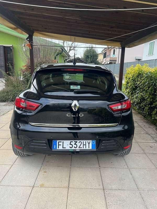 Usata Renault Clio IV 75 CV (55 kW) 2017 Nero Berlina