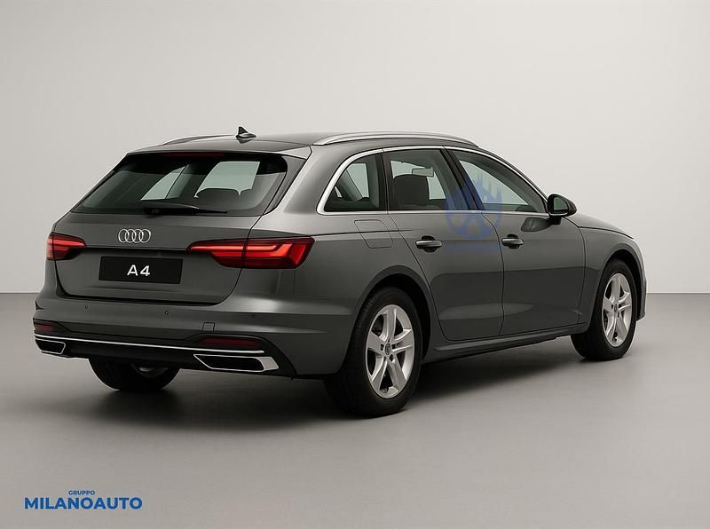 Usata Audi A4 Advanced Plus 204 CV (150 kW) 2023 Grigio Station wagon