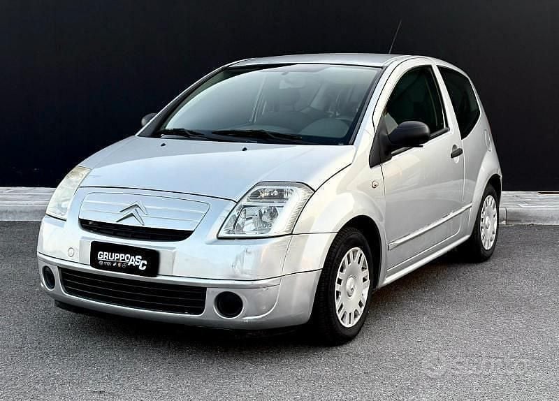 Usata Citroën C2 60 CV (44 kW) 2006 Grigio Utilitaria