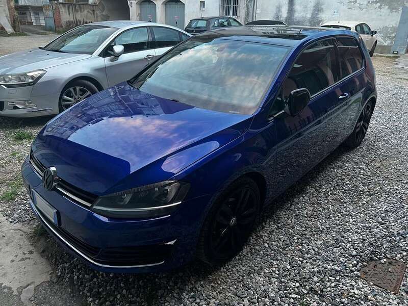 Usata VW Golf VII Highline 140 CV (102 kW) 2013 Blu Berlina