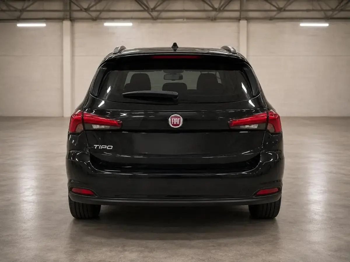 Usata Fiat Tipo City Life 95 CV (69 kW) 2022 Nero cinema Berlina