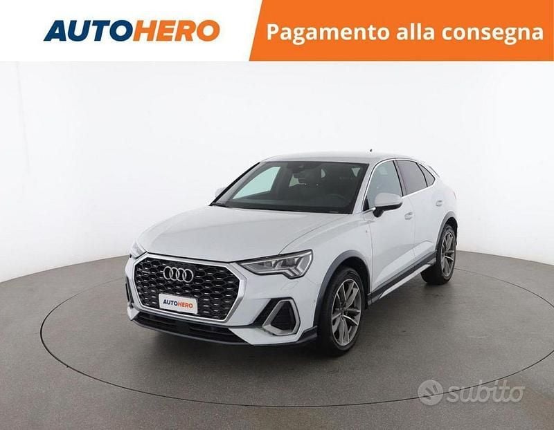 Bianco Usata 2020 Audi Q3 Ambiente SUV | 31.599 € - Immagine 1/2