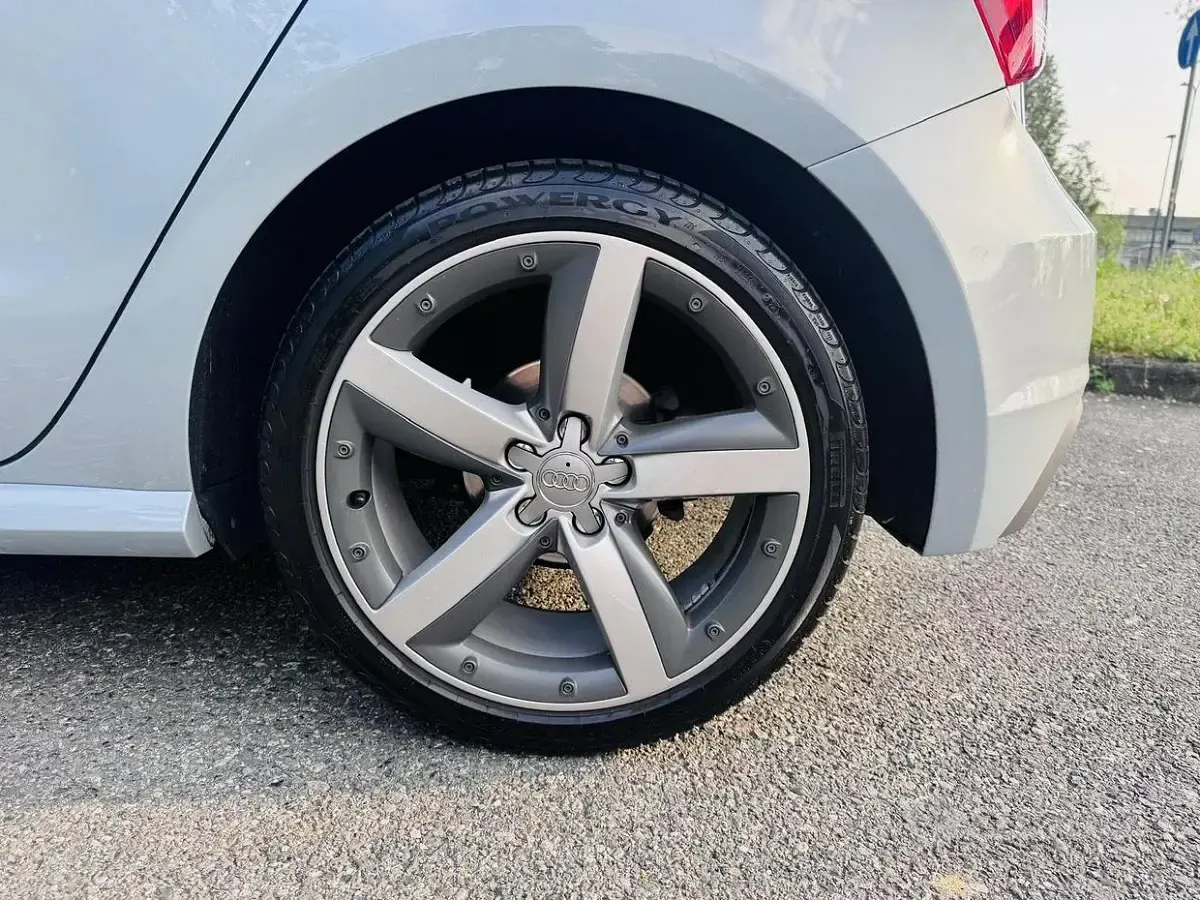 Usata Audi A1 Admired 95 CV (69 kW) 2018 Berlina