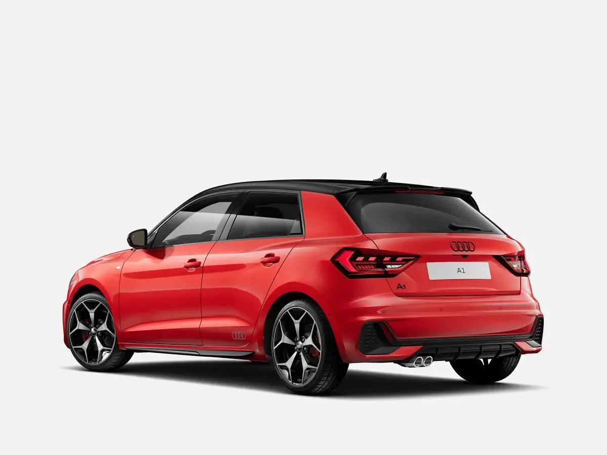 Nuova Audi A1 Ambiente 207 CV (152 kW) 2026 Rosso progressivo metallizzato SUV