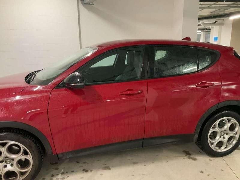 Usata Alfa Romeo Tonale Sprint 131 CV (96 kW) 2022 Rosso SUV