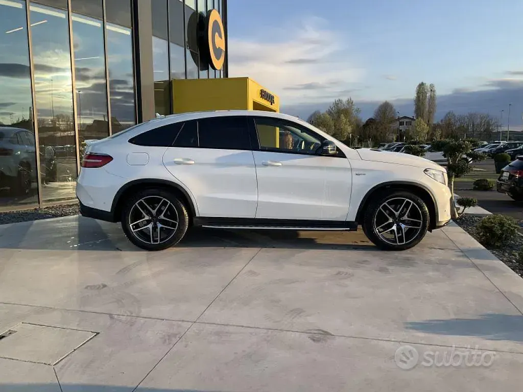 Usata Mercedes GLE43 AMG AMG 390 CV (286 kW) 2018 Bianco SUV