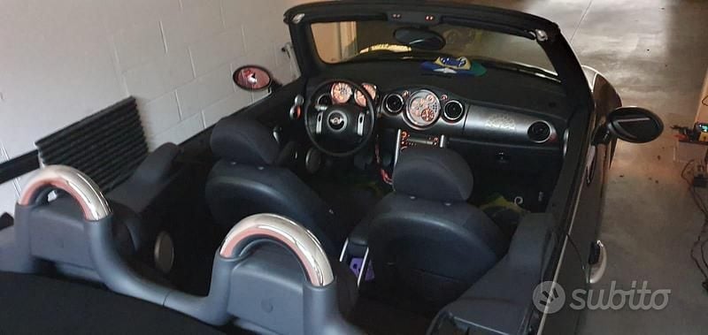 Usata Mini Cooper Cabriolet 116 CV (85 kW) 2005 Blu Cabrio