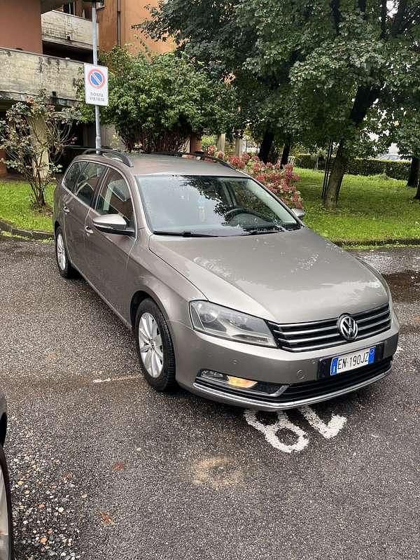 Usata 2012 VW Passat Comfortline Station wagon | 6500 € (Buon prezzo) - Immagine 1/4