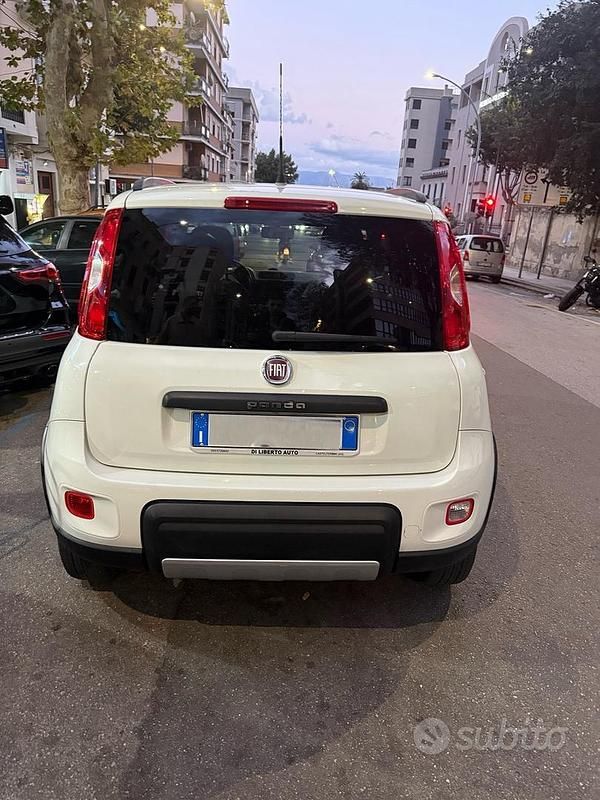 Usata Fiat Panda 4x4 75 CV (55 kW) 2014 Utilitaria