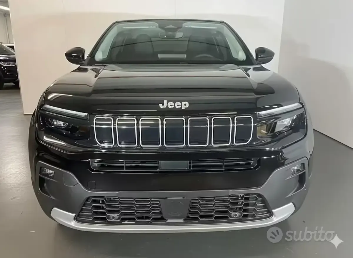 Nuova Jeep Avenger Summit 101 CV (74 kW) 2025 Nero SUV