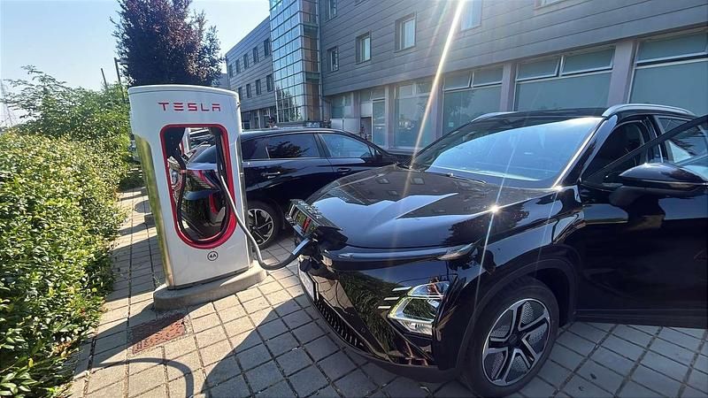 Usata Omoda 5 66 kW (90 CV) 2025 SUV