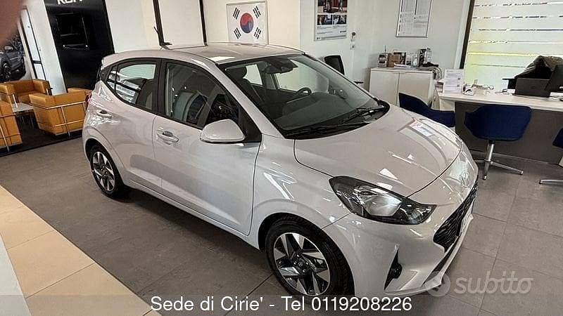 Nuova Hyundai i10 2025 Grigio Utilitaria