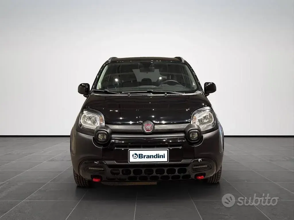Usata Fiat Panda Cross Cross 70 CV (51 kW) 2024 Nero Utilitaria