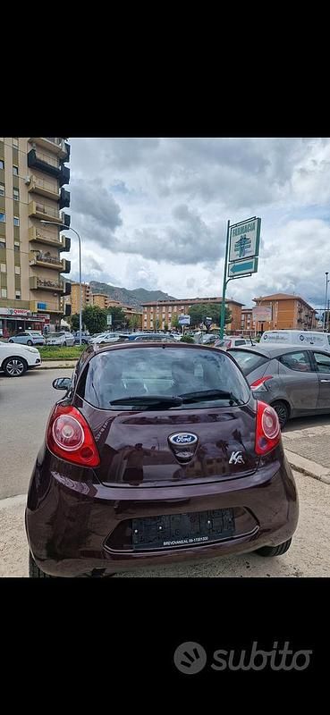 Usata Ford Ka 69 CV (50 kW) 2010 Marrone Utilitaria