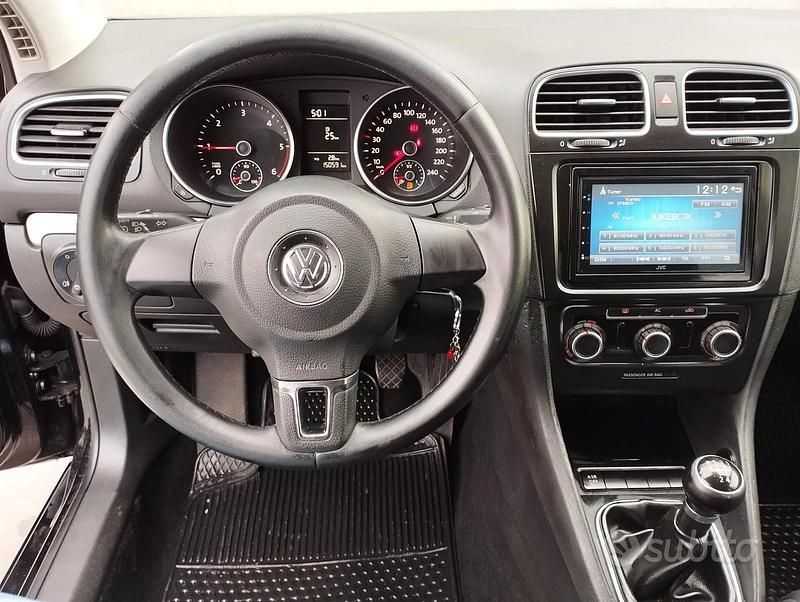 Usata VW Golf VI 90 CV (66 kW) 2010 Nero Utilitaria
