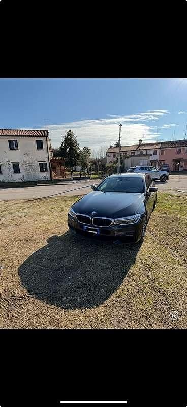 Usata BMW 520 M Sport 190 CV (139 kW) 2018 Nero Station wagon