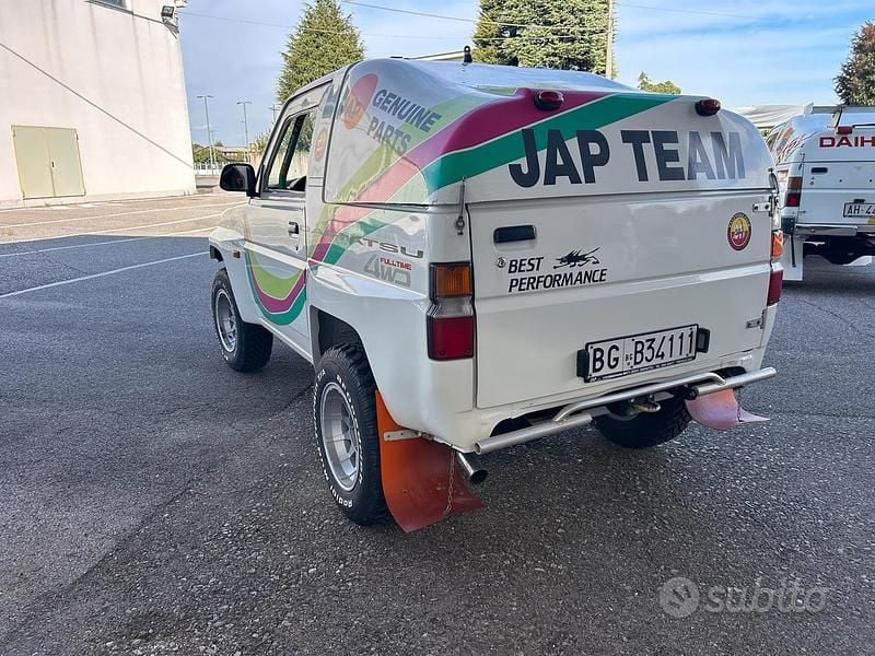 Usata Daihatsu Feroza 86 CV (63 kW) 1997 Bianco SUV