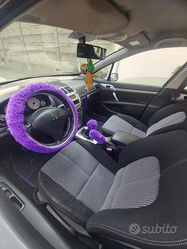 Usata Peugeot 205 54 CV (39 kW) 2007 Grigio Utilitaria