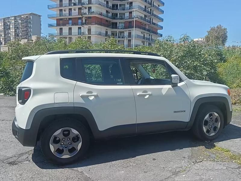 Usata Jeep Renegade Longitude 120 CV (88 kW) 2016 Bianco SUV
