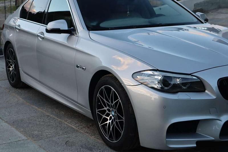 Usata BMW 528 Luxury Line 245 CV (180 kW) 2013 Grigio Berlina