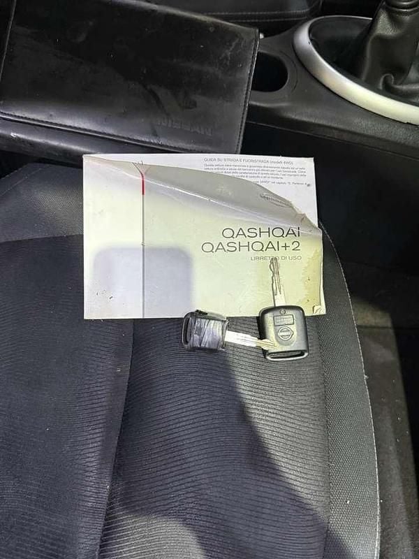 Usata Nissan Qashqai Visia 110 CV (80 kW) 2011 Grigio SUV