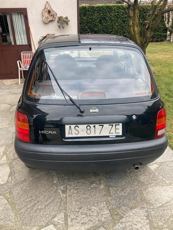 Usata Nissan Micra 54 CV (39 kW) 1997 Nero Utilitaria