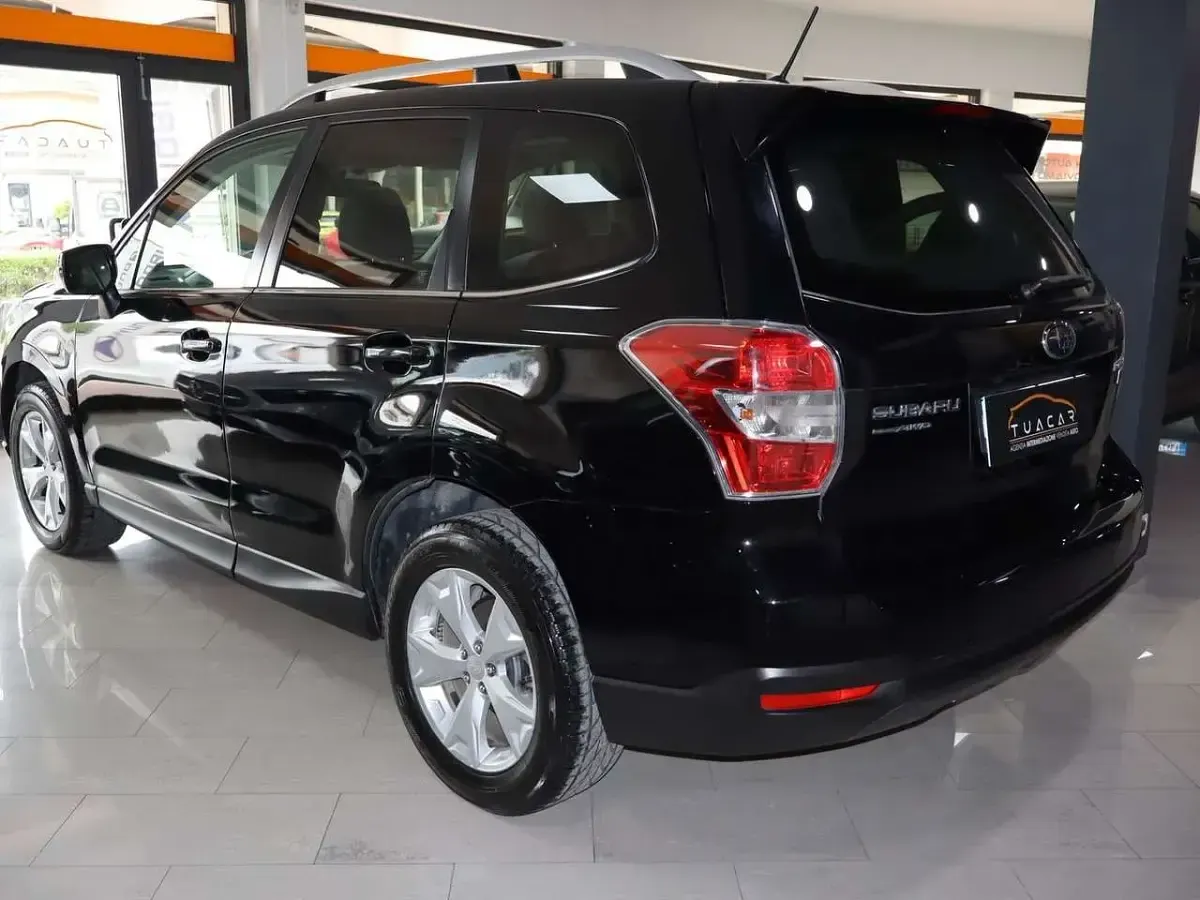 Usata Subaru Forester 147 CV (108 kW) 2014 Nero SUV