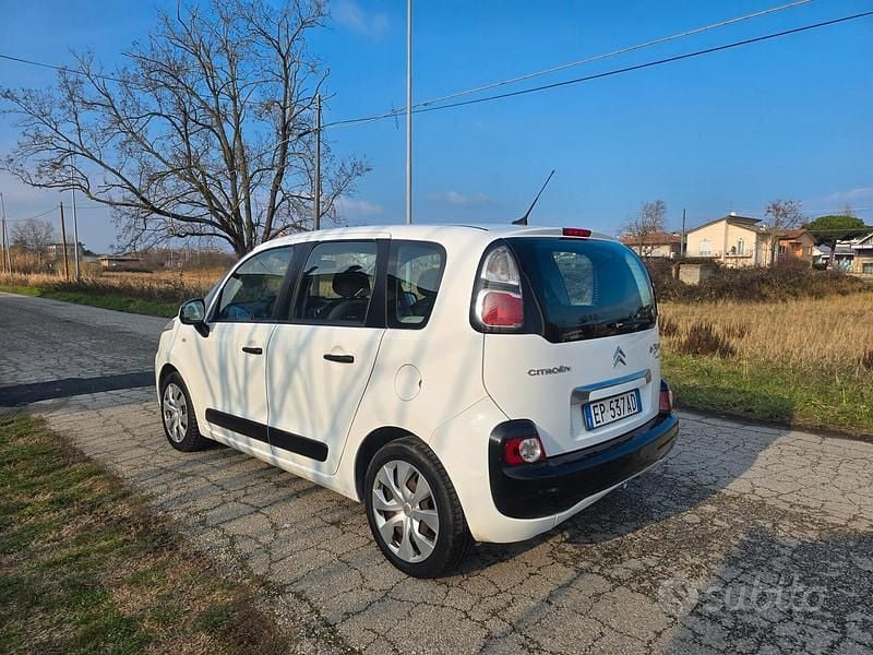 Usata Citroën C3 Picasso 95 CV (69 kW) 2012 Bianco Monovolume