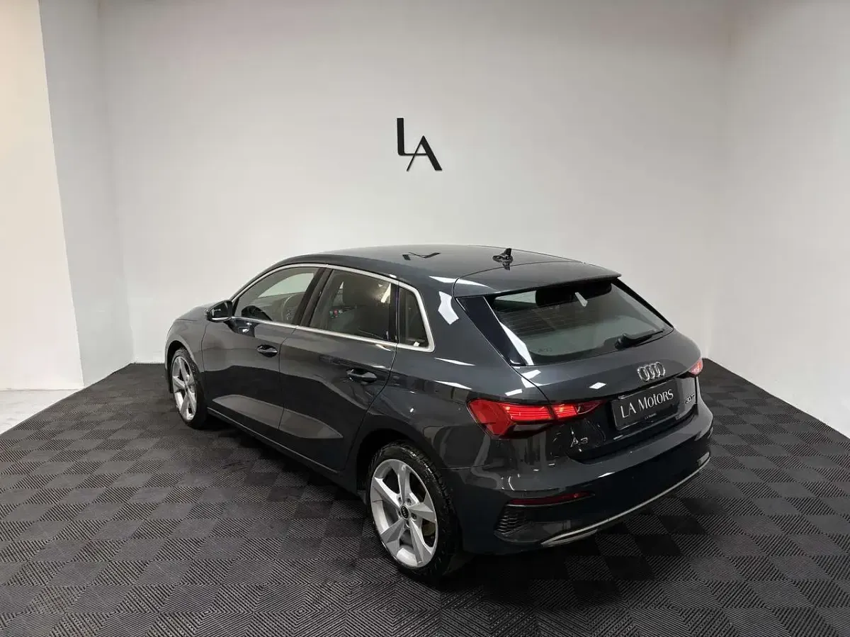 Usata Audi A3 Advanced Plus 116 CV (85 kW) 2021 Grigio Berlina