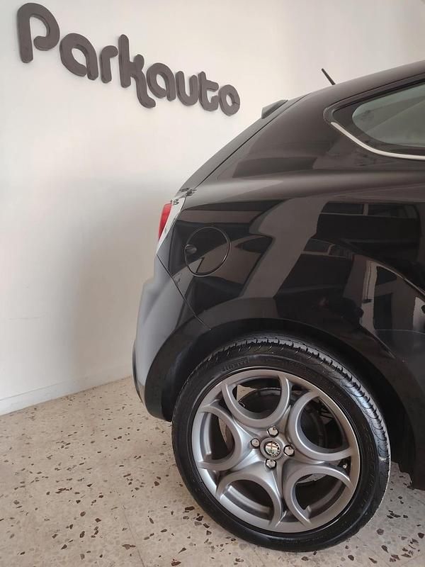 Usata Alfa Romeo MiTo Progression 95 CV (69 kW) 2013 Nero Utilitaria