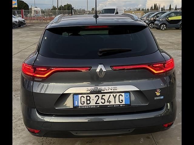 Usata Renault Mégane IV Business 160 CV (117 kW) 2020 Grigio Station wagon