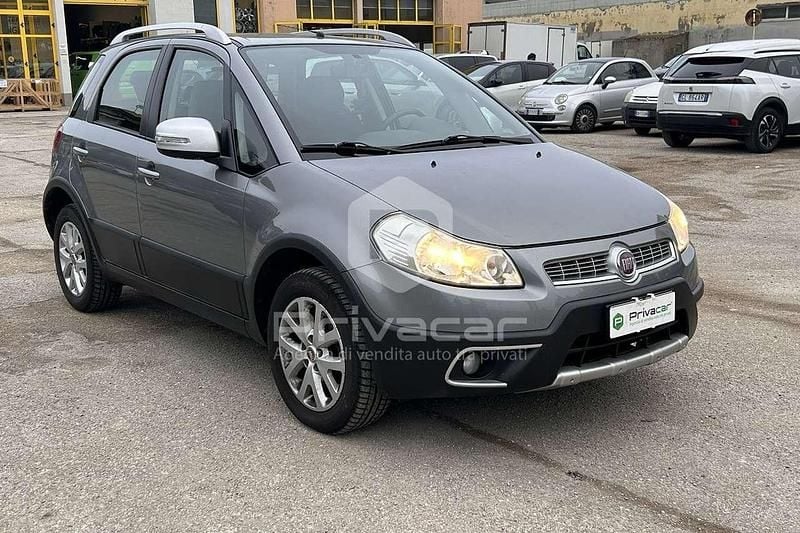 Usata Fiat Sedici Emotion 120 CV (88 kW) 2013 Grigio SUV