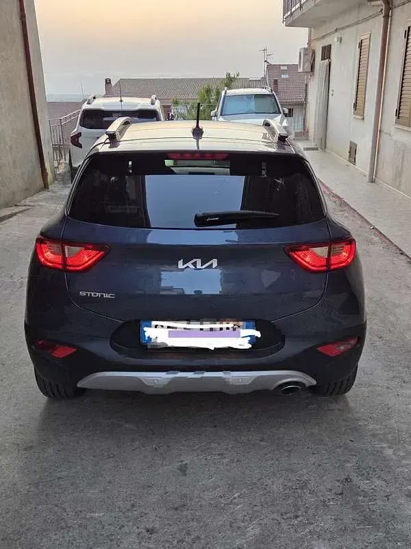 Usata Kia Stonic Style 101 CV (74 kW) 2023 SUV