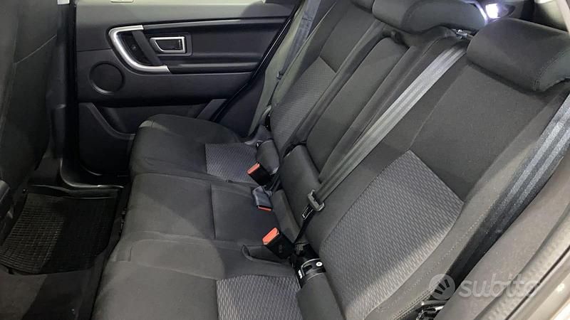 Usata Land Rover Discovery Sport 150 CV (110 kW) 2017 Grigio SUV