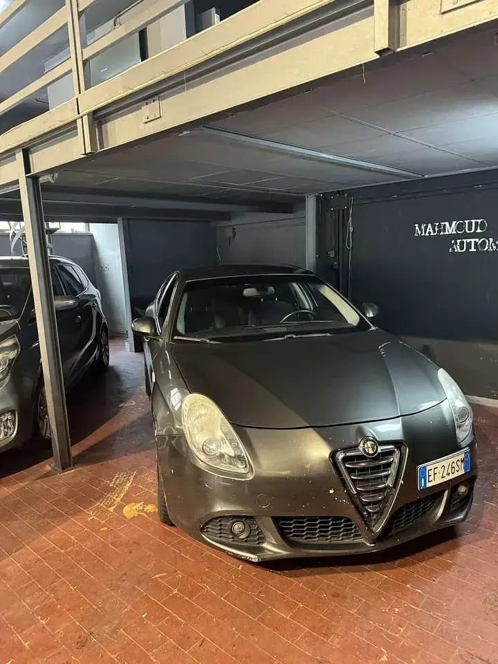 Usata Alfa Romeo Giulietta Turismo 170 CV (125 kW) 2011 Other Utilitaria