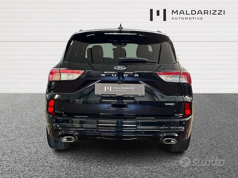 Usata Ford Kuga ST-Line X 190 CV (139 kW) 2022 Nero SUV