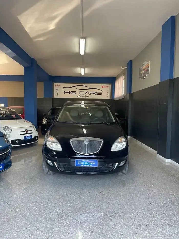 Usata Lancia Ypsilon 69 CV (50 kW) 2005 Utilitaria