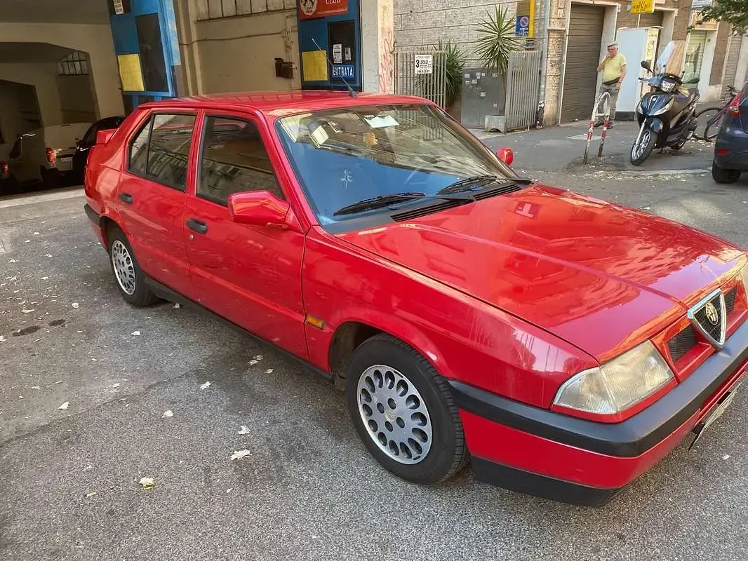 Usata Alfa Romeo 33 90 CV (66 kW) 1993 Rosso Berlina