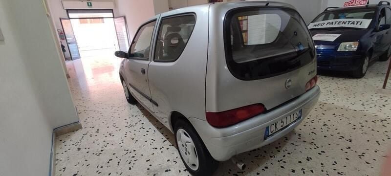 Usata Fiat Seicento Active 54 CV (39 kW) 2004 Argento Utilitaria