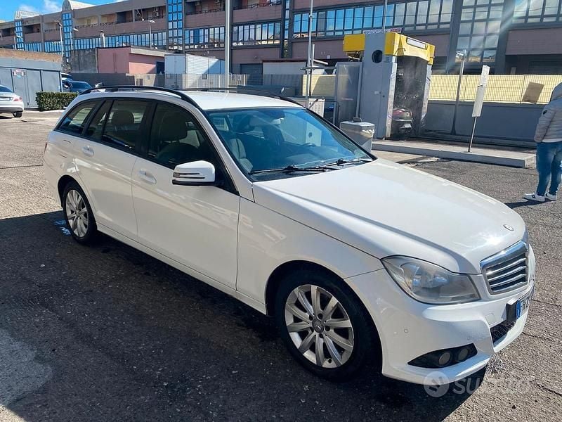 Usata Mercedes C180 2012 Bianco Station wagon