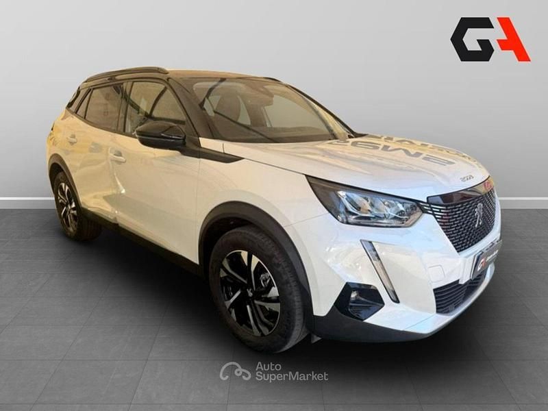 Usata Peugeot 2008 Allure 131 CV (96 kW) 2022 Bianco SUV