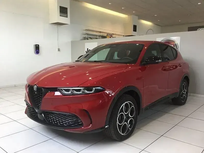 Usata Alfa Romeo Tonale Sprint 280 CV (205 kW) 2025 Rosso SUV