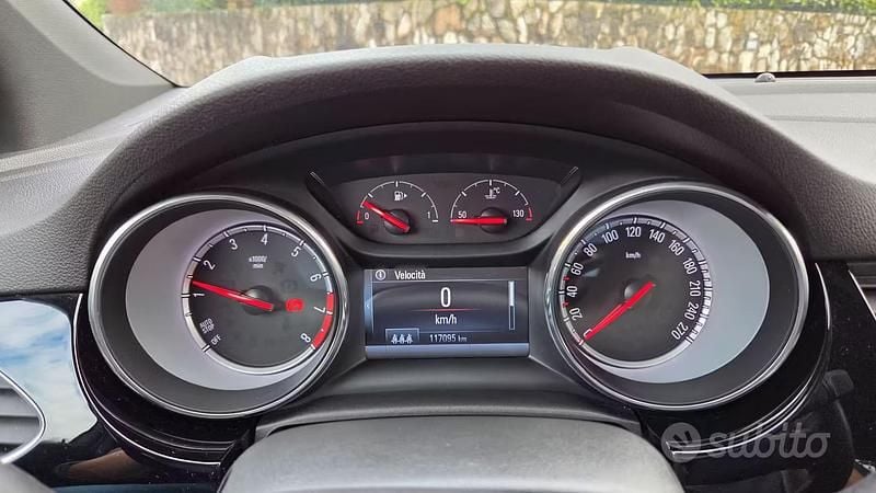Usata Opel Astra OPC 200 CV (147 kW) 2019 Nero Berlina
